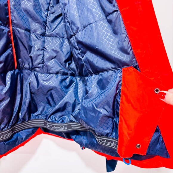 COLUMBIA Vintage-Red Omni-Shield Winter Jacket with Hood & Insulation | Large - Picture 2 of 11
